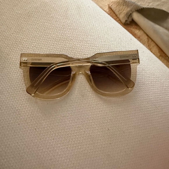 CHIMI 08 ecru sunglasses main image 8